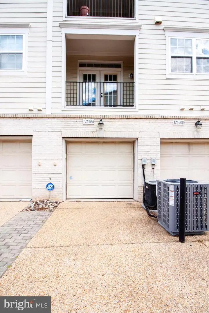 12430-a Liberty Bridge Rd, Fairfax, VA 22033 - #2