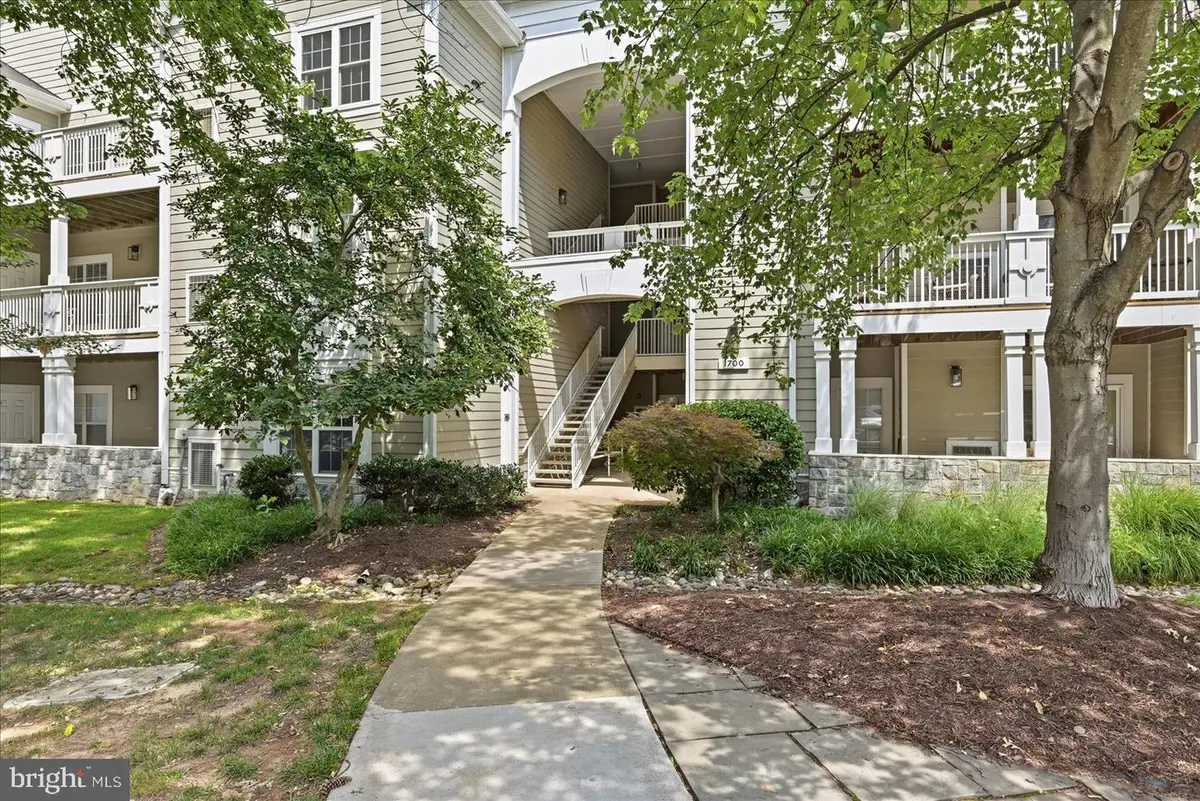 1700 Lake Shore Crest Dr #31, Reston, VA 20190 - #1