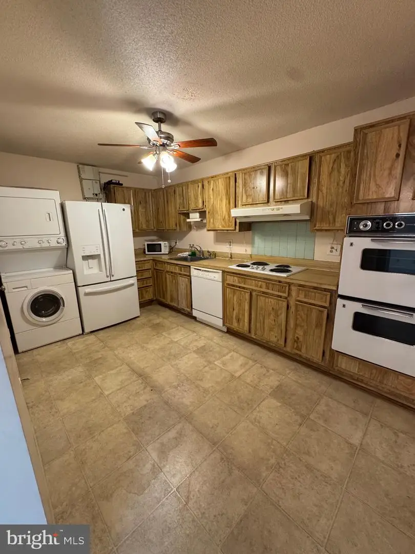 8370 Greensboro Dr #420, McLean, VA 22102 - #2