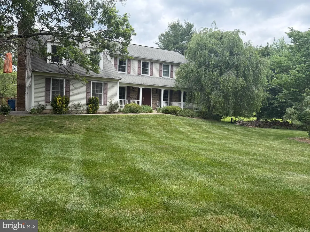 1032 Riva Ridge Dr, Great Falls, VA 22066 - #1