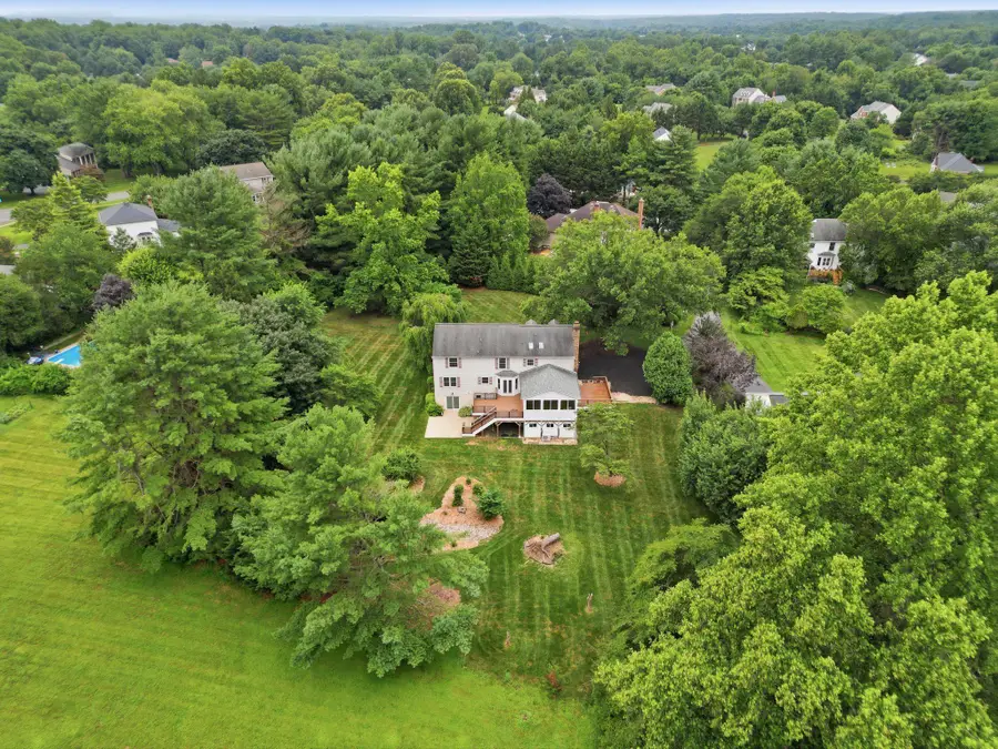 1032 Riva Ridge Dr, Great Falls, VA 22066 - #2