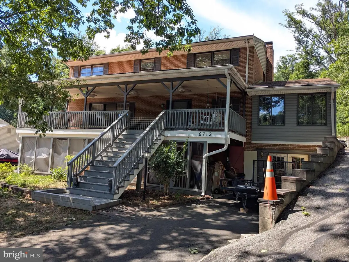 6712 Bulkley Rd, Lorton, VA 22079 - #1