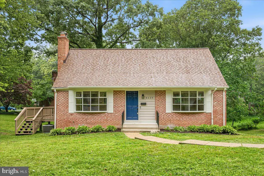 8624 Parliament Dr, Springfield, VA 22151 - #2