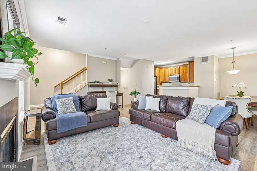 13004 Cabin Creek Rd #13004, Herndon, VA 20171 - #3