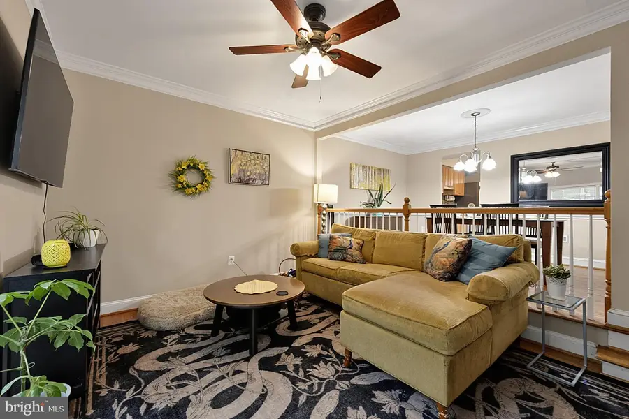 2935 Cashel Ln, Vienna, VA 22181 - #2