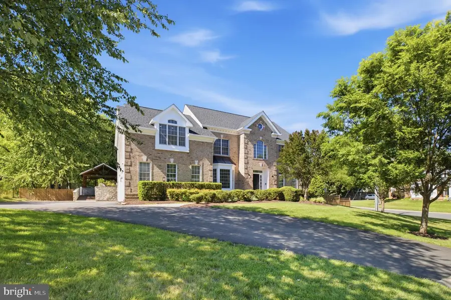 9800 John Robert Way, Fairfax, VA 22032 - #2