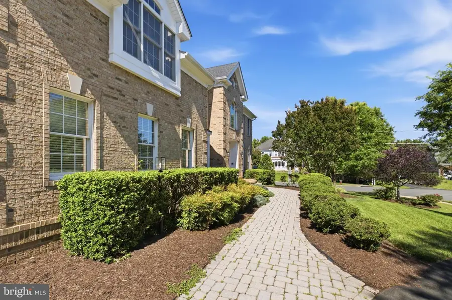 9800 John Robert Way, Fairfax, VA 22032 - #3