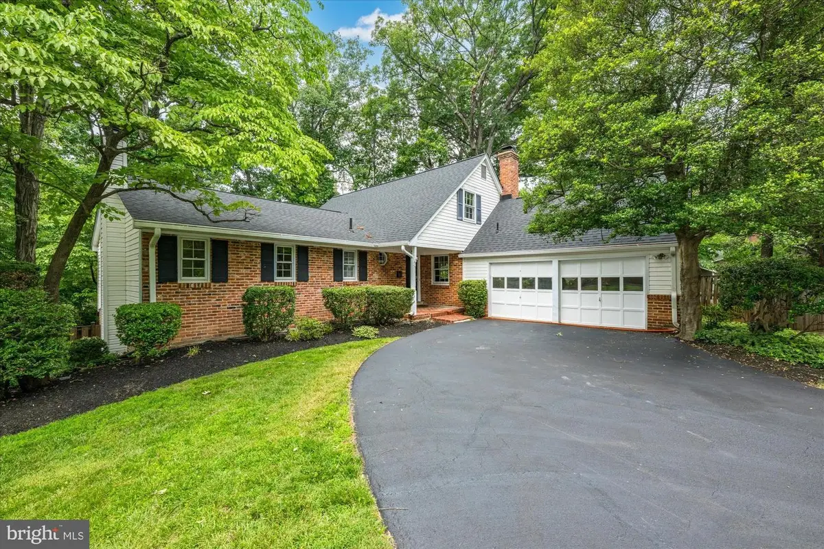 2012 Addey Ct, Falls Church, VA 22043 - #1