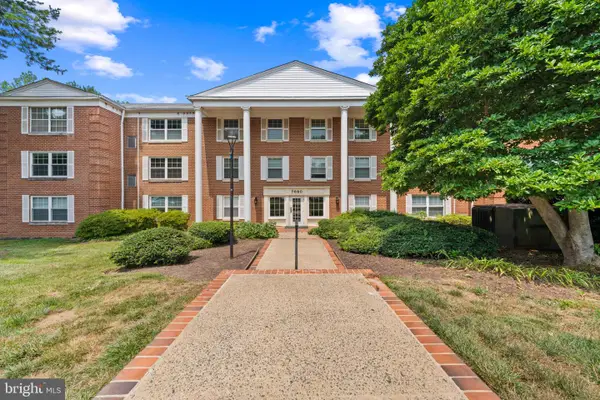 7680 Tremayne Pl #204, MCLEAN, VA 22102