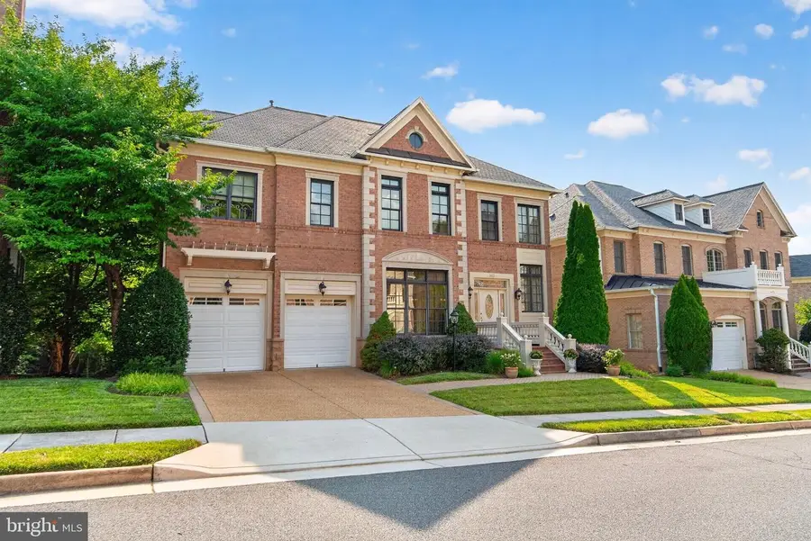 8421 Falcone Pointe Way, Vienna, VA 22182 - #3
