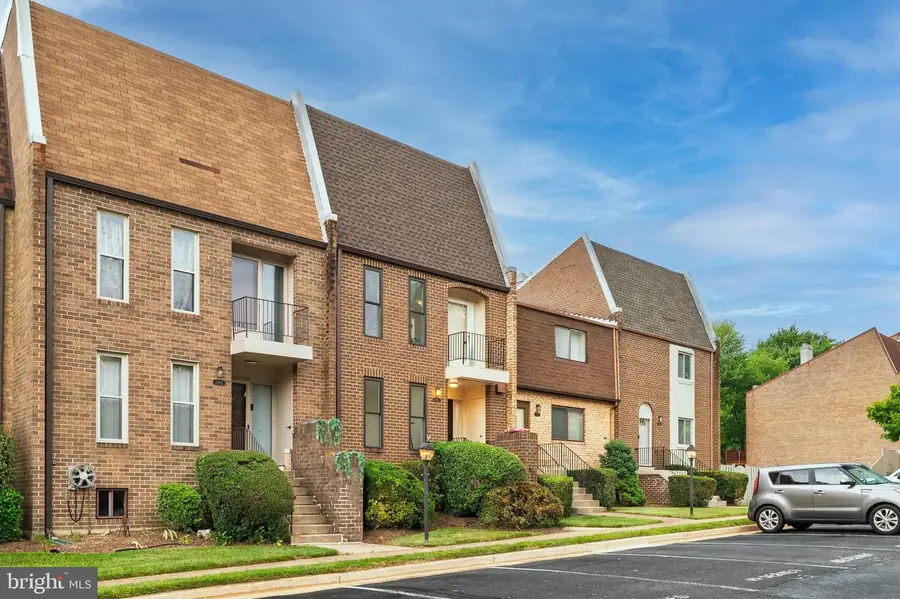 1715 Tyvale Ct, Vienna, VA 22182 - #2