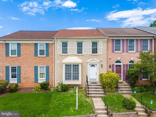 13240 Grand Junction Dr, FAIRFAX, VA 22033