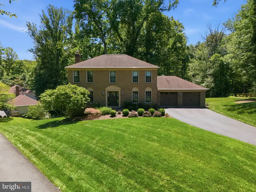 11661 Captain Rhett Ln, Fairfax Station, VA 22039 - #2