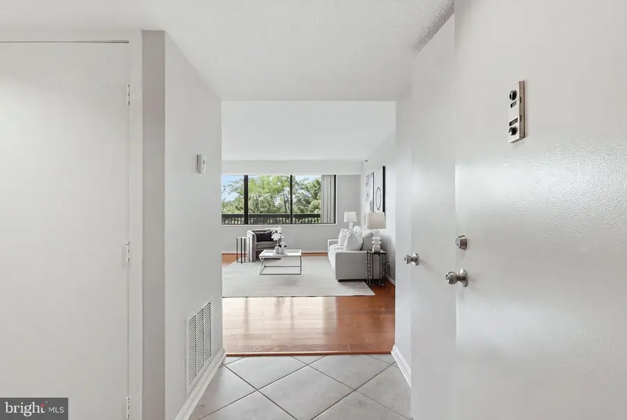 3713 S George Mason Dr #404, Falls Church, VA 22041 - #2