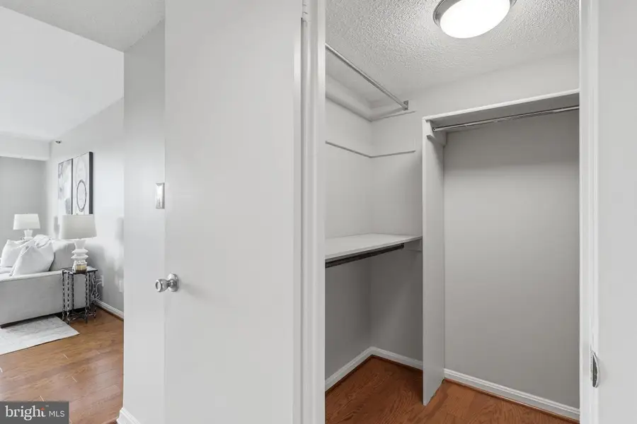 3713 S George Mason Dr #404, Falls Church, VA 22041 - #3