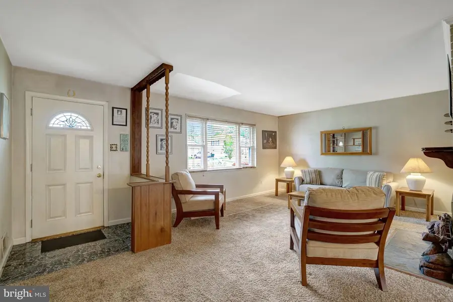 6014 Hibbling Ave, Springfield, VA 22150 - #3