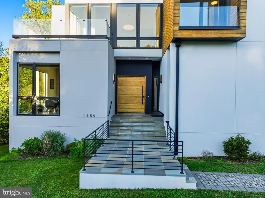 1459 Dewberry Ct, McLean, VA 22101 - #3