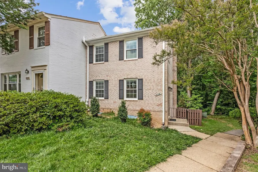 8346 Glastonbury Ct, Annandale, VA 22003 - #3