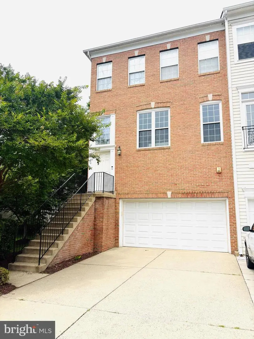 6710 Percethony Ct, Alexandria, VA 22315 - #1