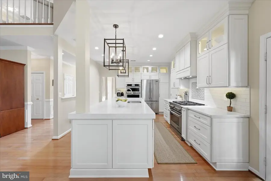 15457 Eagle Tavern Ln, Centreville, VA 20120 - #2