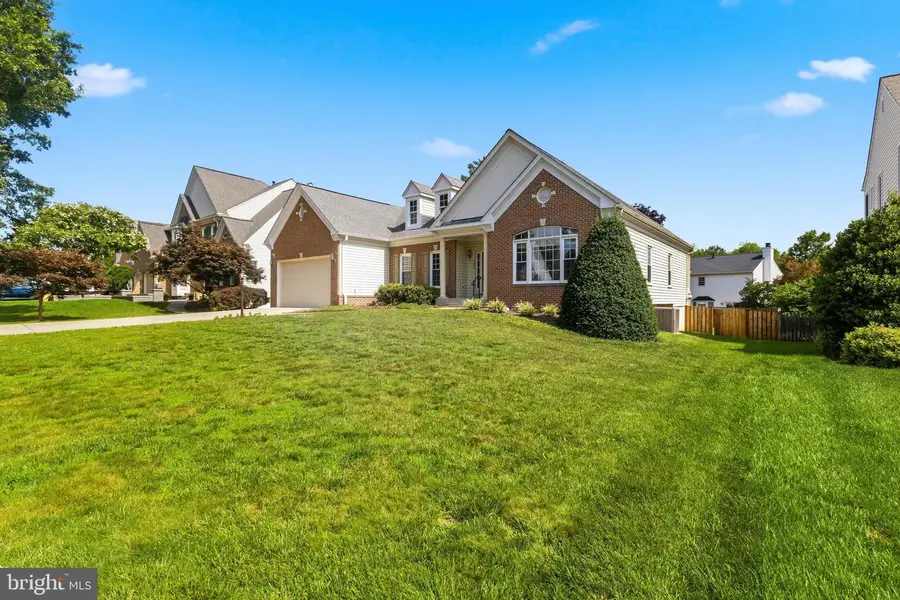 14606 Cedar Knoll Dr, Centreville, VA 20120 - #2