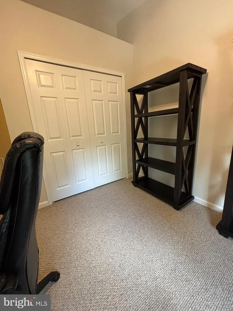 6014 Lands End Ln, Alexandria, VA 22315 - #3