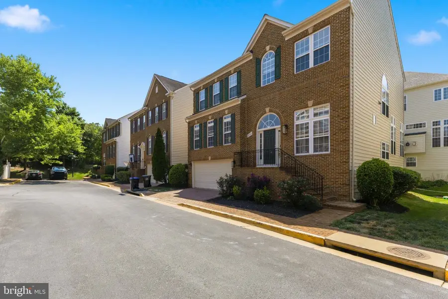 9136 Lake Parcel Dr, Fort Belvoir, VA 22060 - #2