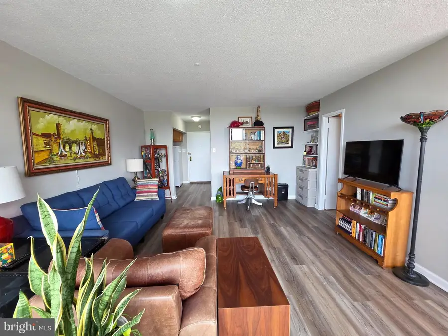 2059 Huntington Ave #1408, Alexandria, VA 22303 - #2