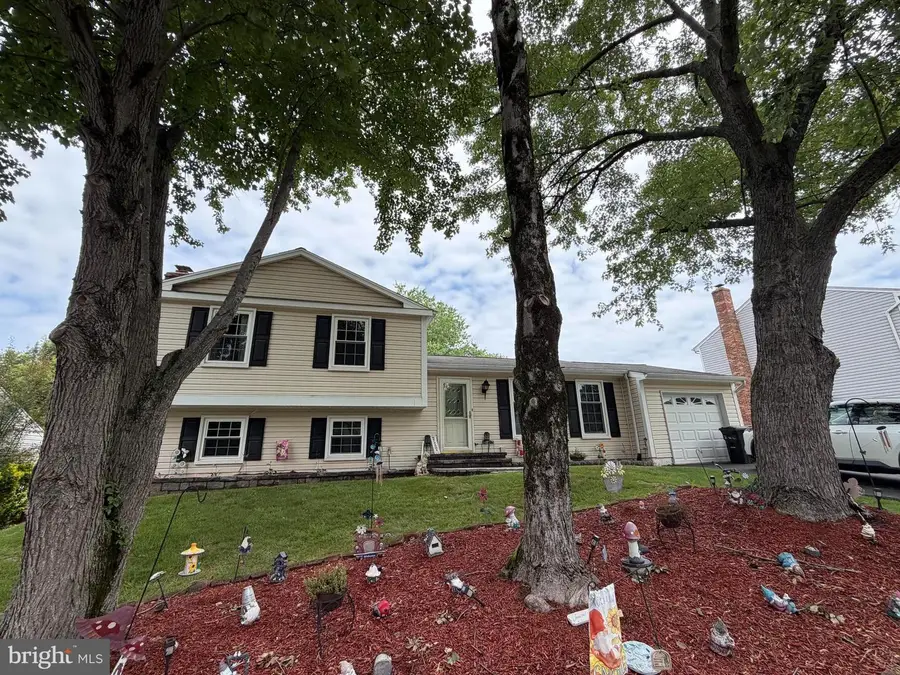 13626 Old Dairy Rd, Herndon, VA 20171 - #3
