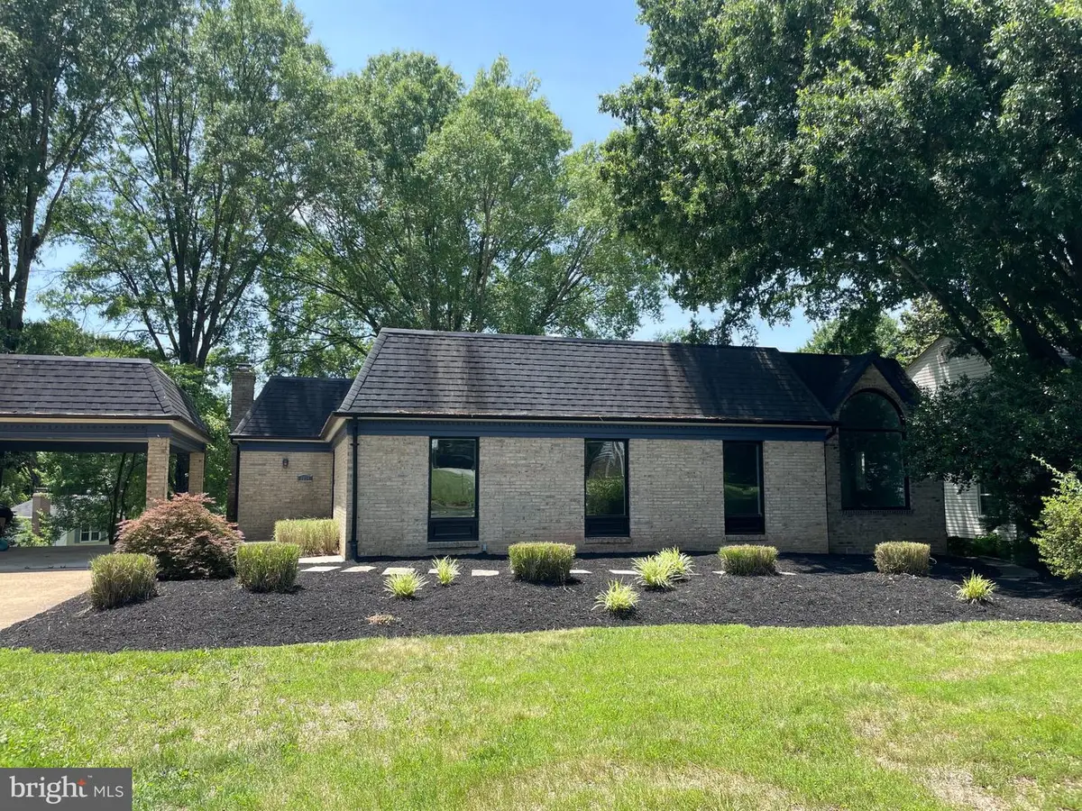 1834 Quartet Cir, Vienna, VA 22182 - #1