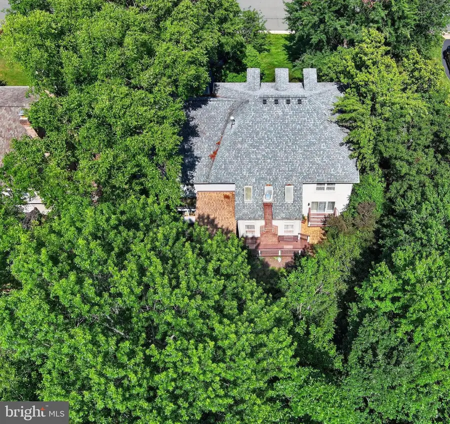 6616 Mccambell Cl, Centreville, VA 20120 - #2