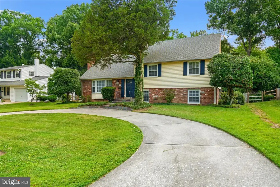 8403 W Boulevard Dr, Alexandria, VA 22308 - #3
