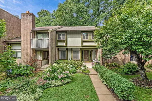 2014 Winged Foot Ct, RESTON, VA 20191