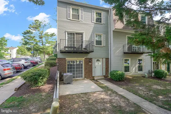 6372 Birch Leaf Ct, BURKE, VA 22015