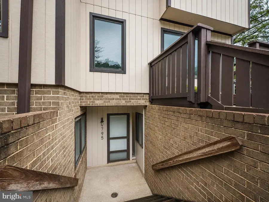 1795 Westwind Way #51, McLean, VA 22102 - #2