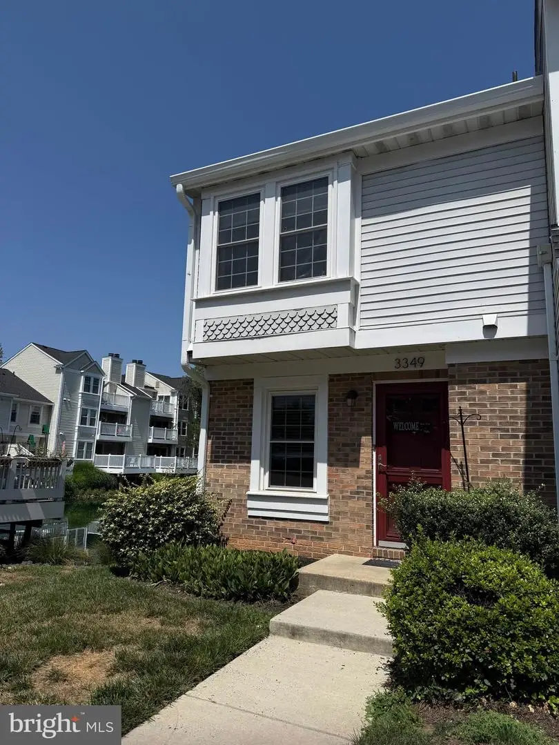 3349 Lakeside View Dr, Falls Church, VA 22041 - #1