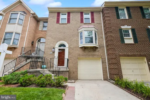 5943 Norham Dr, ALEXANDRIA, VA 22315