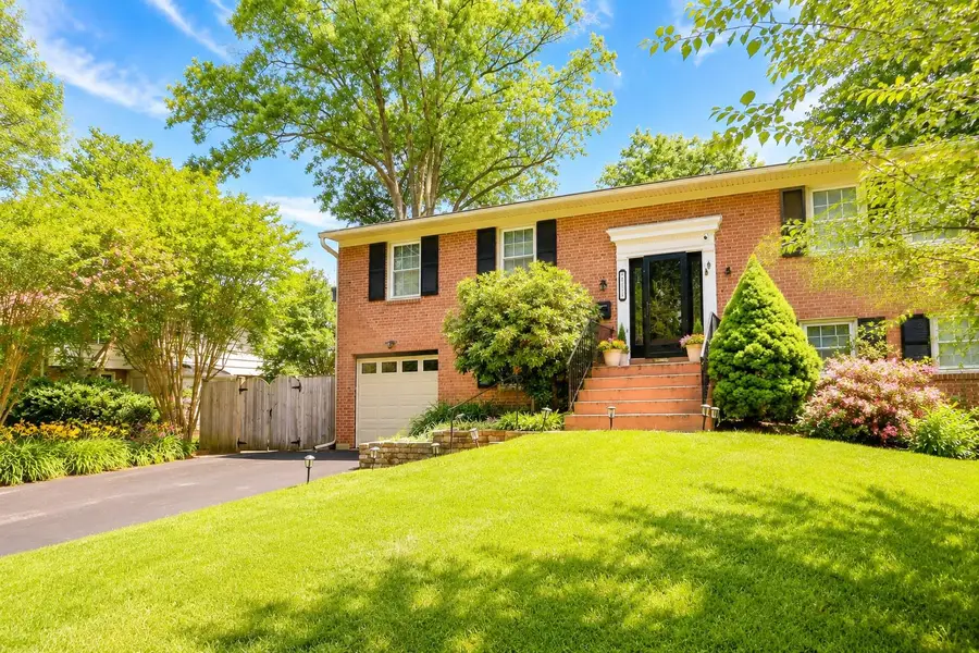 8317 Cherry Valley Ln, Alexandria, VA 22309 - #2