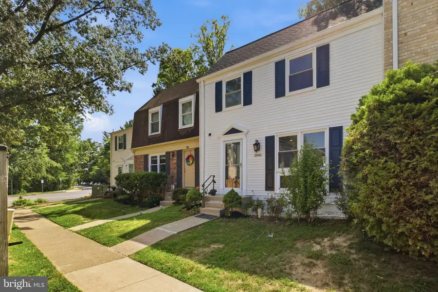 3046 Talking Rock Dr, Fairfax, VA 22031 - #2
