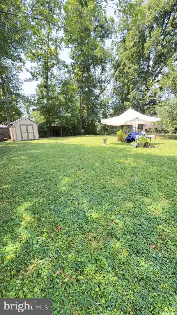 7425 Marc Dr, Falls Church, VA 22042 - #2