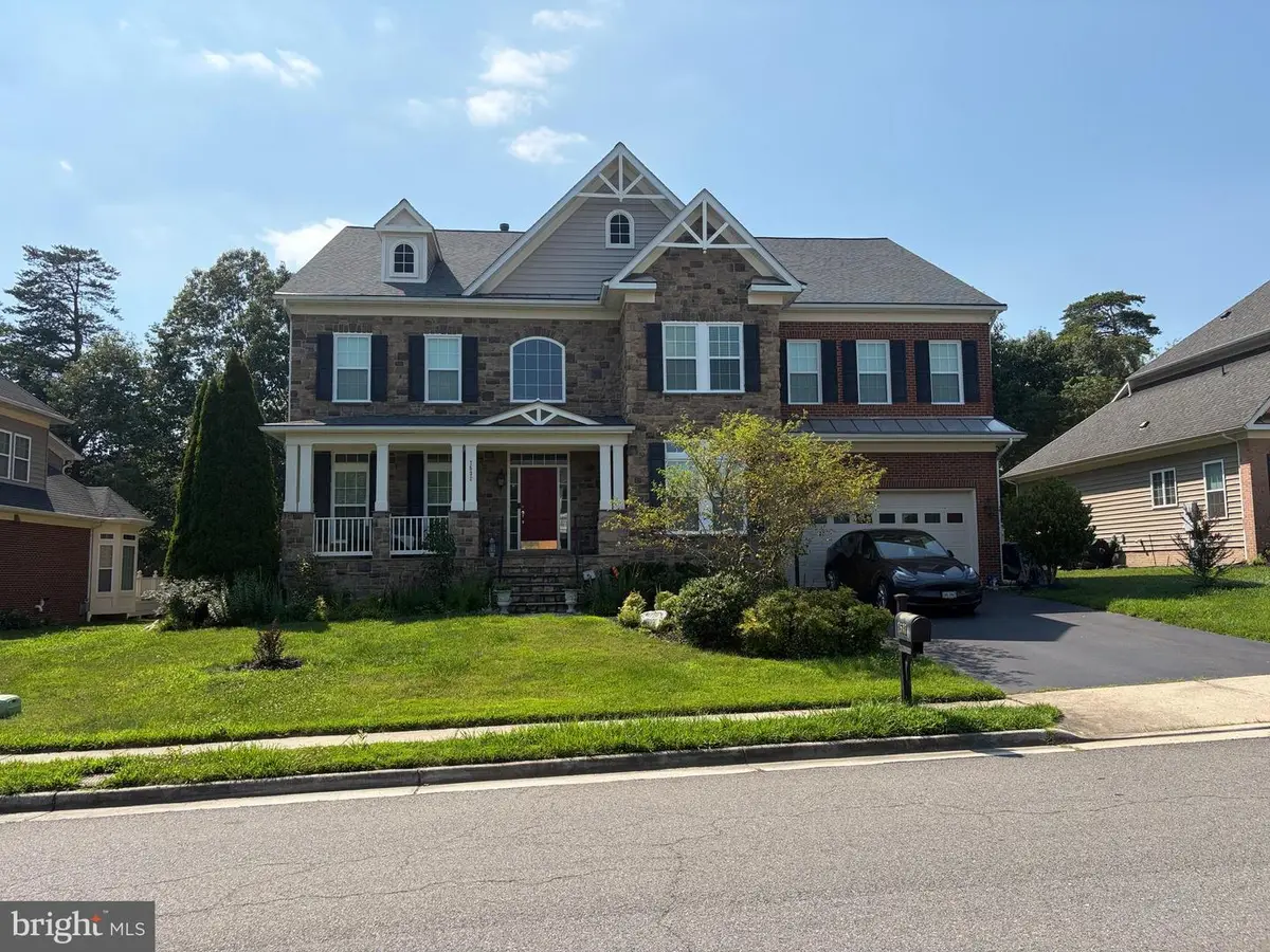 7532 Red Hill Dr, Springfield, VA 22153 - #1
