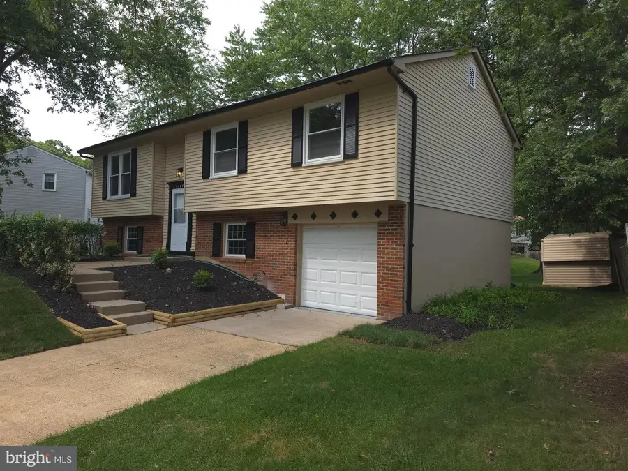 4504 Lantern Pl, Alexandria, VA 22306 - #2