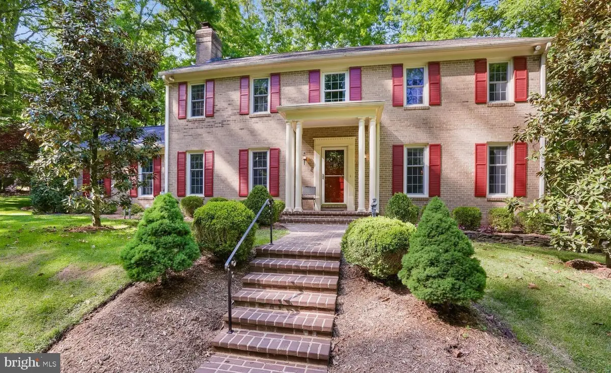 12126 Beaver Creek Rd, Clifton, VA 20124 - #1