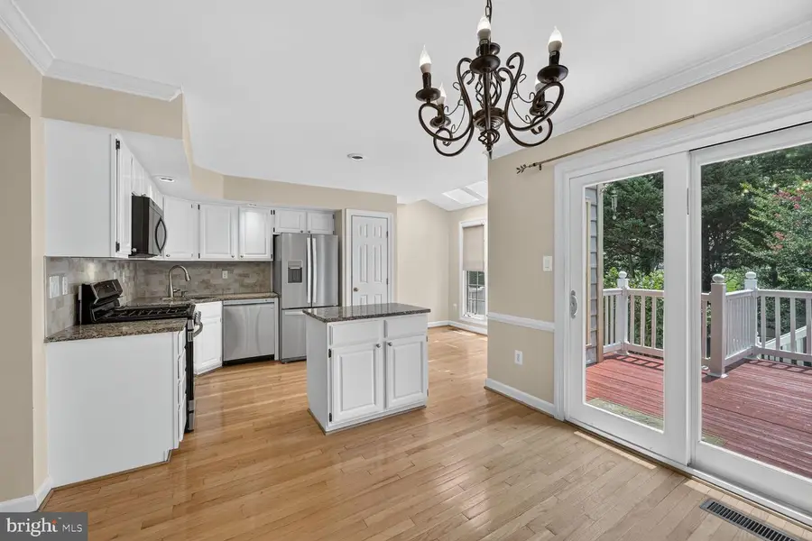 7827 Shepherd Hills Ct, Lorton, VA 22079 - #2