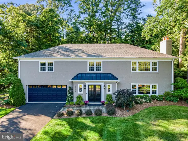 1702 Mason Hill Dr, ALEXANDRIA, VA 22307