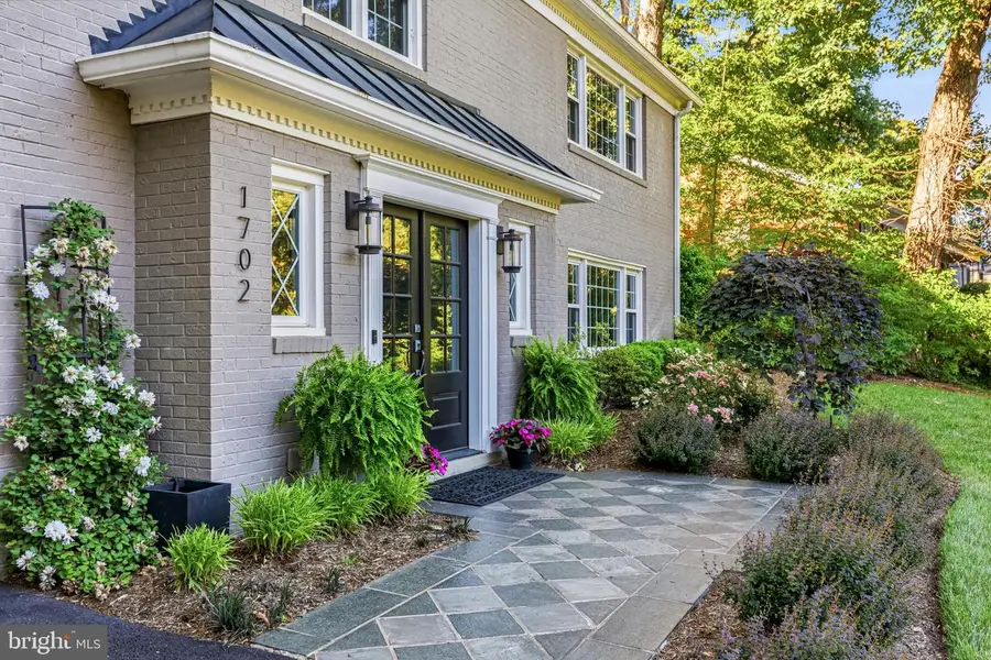 1702 Mason Hill Dr, Alexandria, VA 22307 - #3