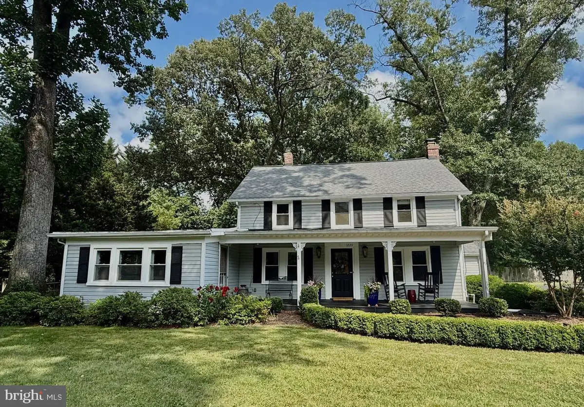 1229 Reston Ave, Herndon, VA 20170 - #1