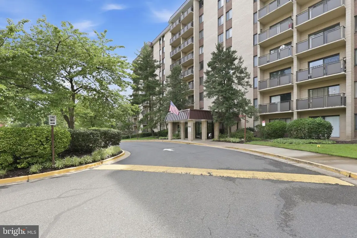 3101 S Manchester St #914, Falls Church, VA 22044 - #1