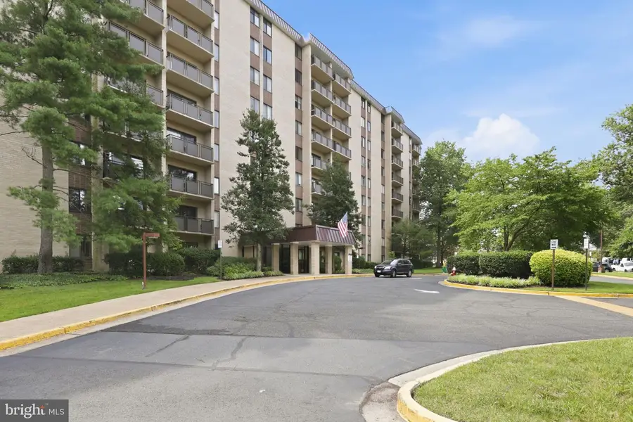 3101 S Manchester St #914, Falls Church, VA 22044 - #3
