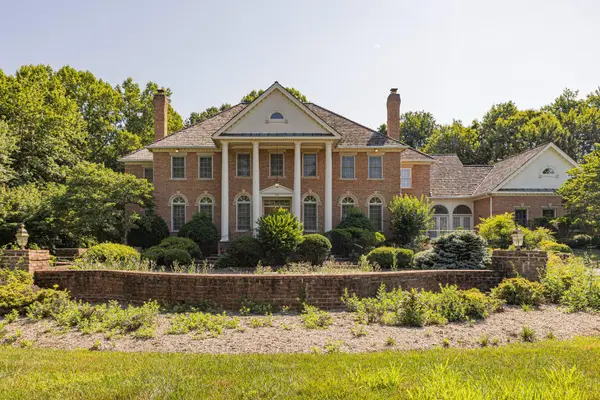 731 Utterback Store Rd, GREAT FALLS, VA 22066